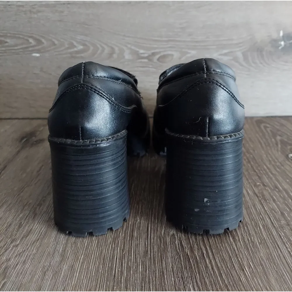 Route 66 Vintage 90s Black Chunky Heel Platform Loafer Size 6.5